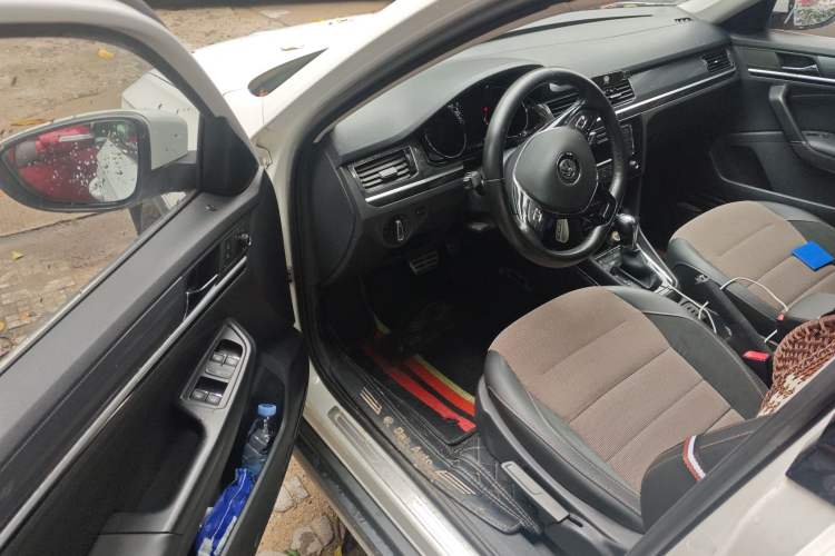 Used Volkswagen C-TREK 2018 230TSI DSG Comfort Model Driver Seat