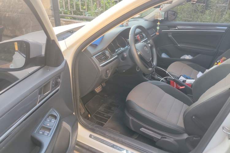 Used Volkswagen C-TREK 2018 230TSI DSG Comfort Model Driver Seat