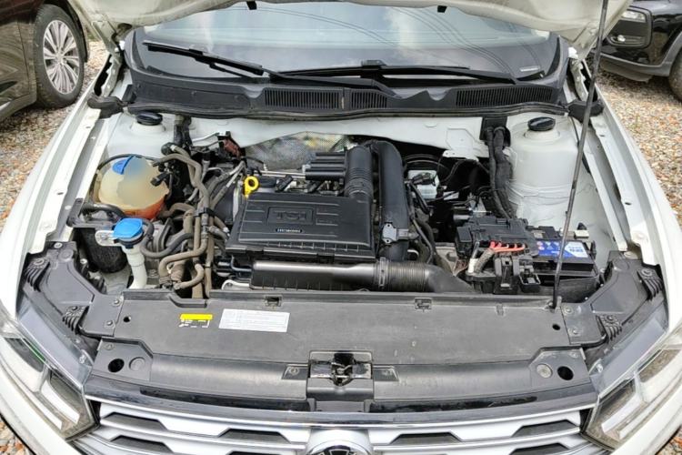 Used Volkswagen C-TREK 2018 230TSI DSG Comfort Model Engine Bay