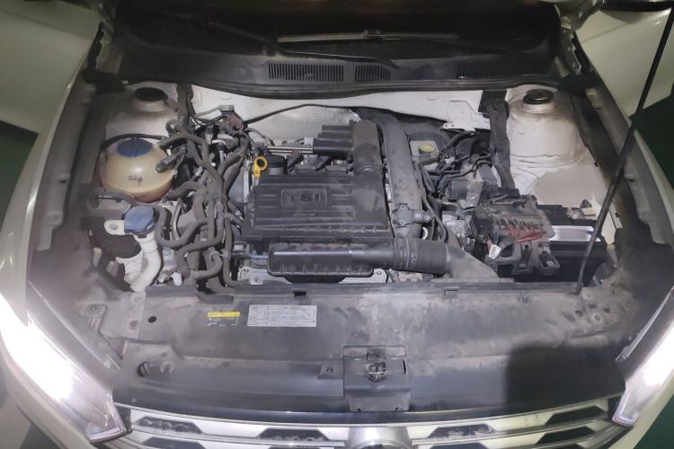 Used Volkswagen C-TREK 2018 230TSI DSG Comfort Model Engine Bay