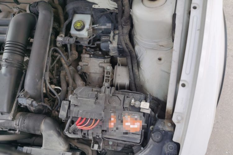 Used Volkswagen C-TREK 2018 230TSI DSG Comfort Model Engine Bay Left