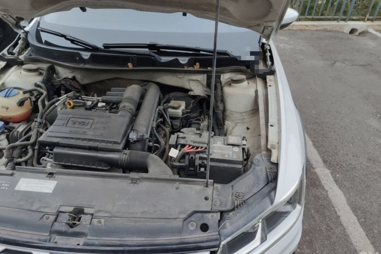 Used Volkswagen C-TREK 2018 230TSI DSG Comfort Model Engine Bay Left