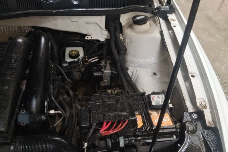 Used Volkswagen C-TREK 2018 230TSI Manual Comfort Version Engine Bay Left