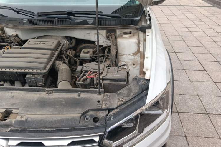 Used Volkswagen C-TREK 2018 1.5L Manual Comfort Model Engine Bay Left