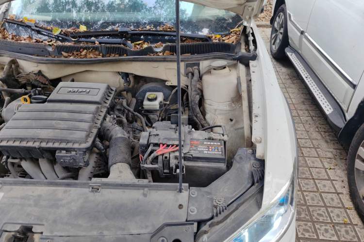 Used Volkswagen C-TREK 2018 1.5L Automatic Comfort Model Engine Bay Left
