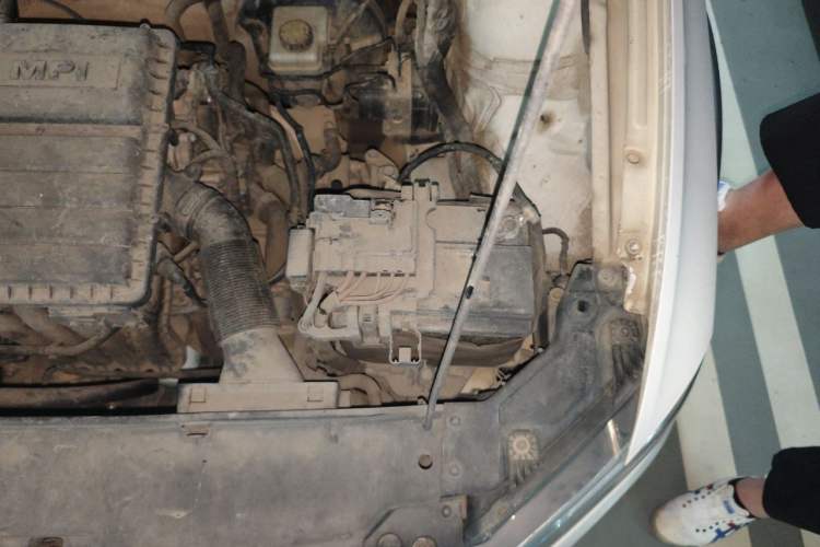 Used Volkswagen C-TREK 2018 1.5L Automatic Comfort Model Engine Bay Left