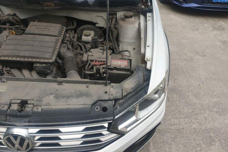 Used Volkswagen C-TREK 2018 1.5L Automatic Comfort Model Engine Bay Left