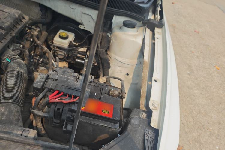 Used Volkswagen C-TREK 2018 1.5L Automatic Comfort Model Engine Bay Left