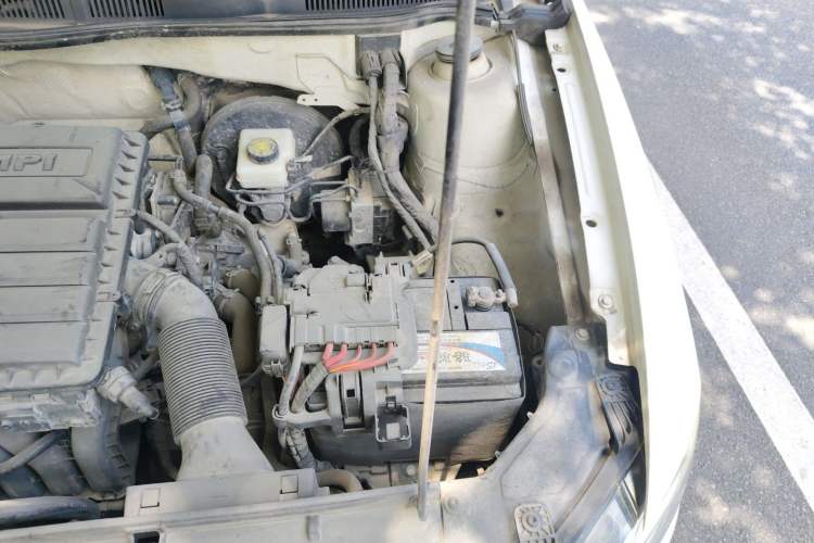 Used Volkswagen C-TREK 2018 1.5L Automatic Comfort Model Engine Bay Left
