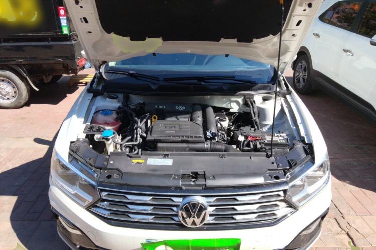 Used Volkswagen C-TREK 2018 230TSI DSG Comfort Model Engine Bay