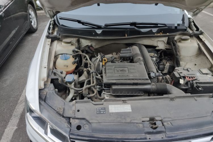 Used Volkswagen C-TREK 2018 230TSI DSG Comfort Model Engine Bay Right