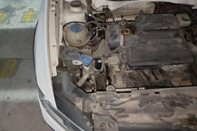 Used Volkswagen C-TREK 2018 1.5L Manual Comfort Model Engine Bay Right