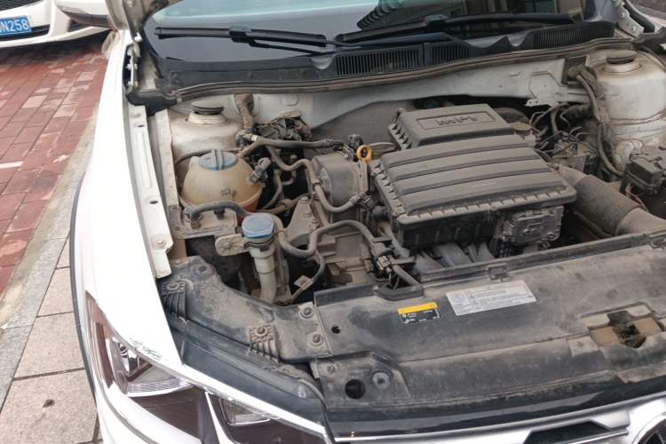 Used Volkswagen C-TREK 2018 1.5L Manual Comfort Model Engine Bay Right
