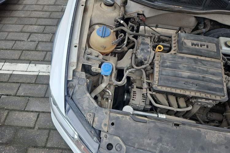 Used Volkswagen C-TREK 2018 1.5L Automatic Comfort Model Engine Bay Right
