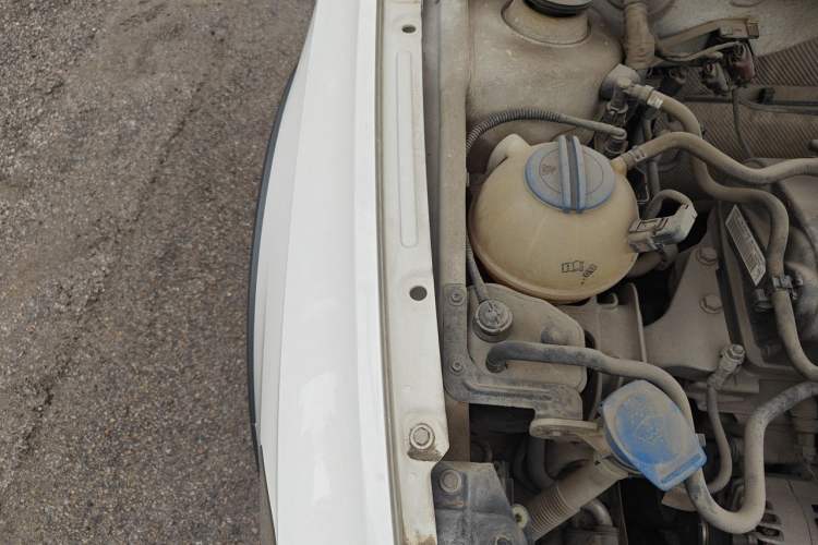 Used Volkswagen C-TREK 2018 1.5L Automatic Comfort Model Engine Bay Right