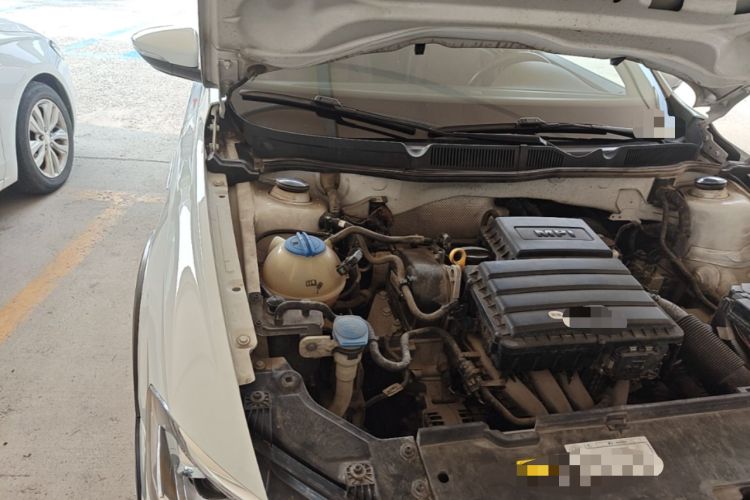 Used Volkswagen C-TREK 2018 1.5L Automatic Comfort Model Engine Bay Right