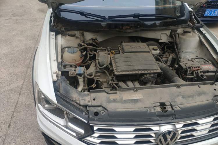Used Volkswagen C-TREK 2018 1.5L Automatic Comfort Model Engine Bay Right