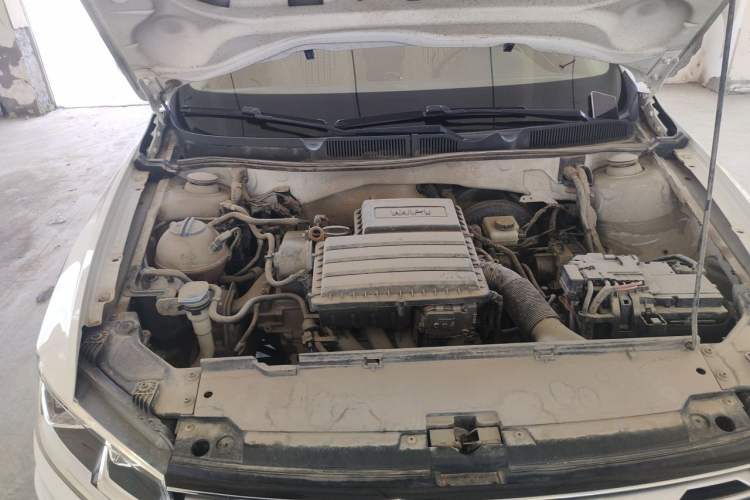 Used Volkswagen C-TREK 2018 1.5L Automatic Comfort Model Engine Bay Right