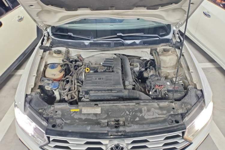 Used Volkswagen C-TREK 2018 230TSI DSG Comfort Model Engine Bay