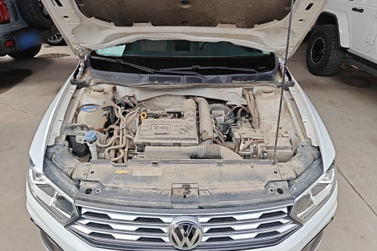 Used Volkswagen C-TREK 2018 230TSI DSG Comfort Model Engine Bay