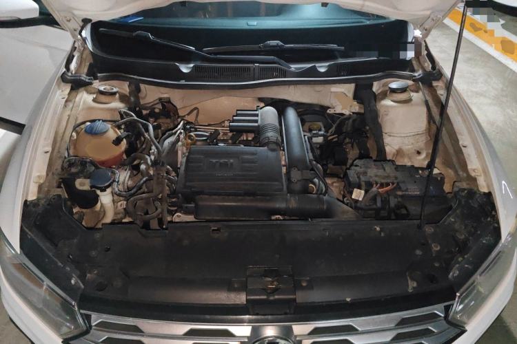 Used Volkswagen C-TREK 2018 230TSI DSG Comfort Model Engine Bay