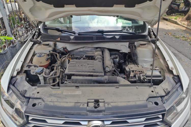 Used Volkswagen C-TREK 2018 230TSI DSG Comfort Model Engine Bay
