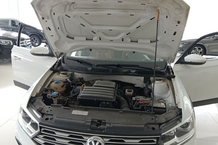 Used Volkswagen C-TREK 2018 1.5L Automatic Comfort Model Engine Bay