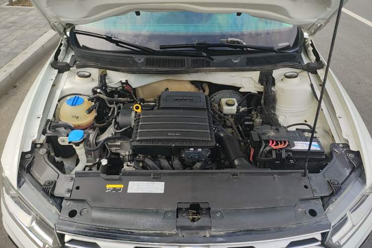Used Volkswagen C-TREK 2018 1.5L Automatic Comfort Model Engine Bay