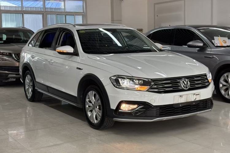 Used Volkswagen C-TREK 2018 1.5L Automatic Comfort Model Exterior 1