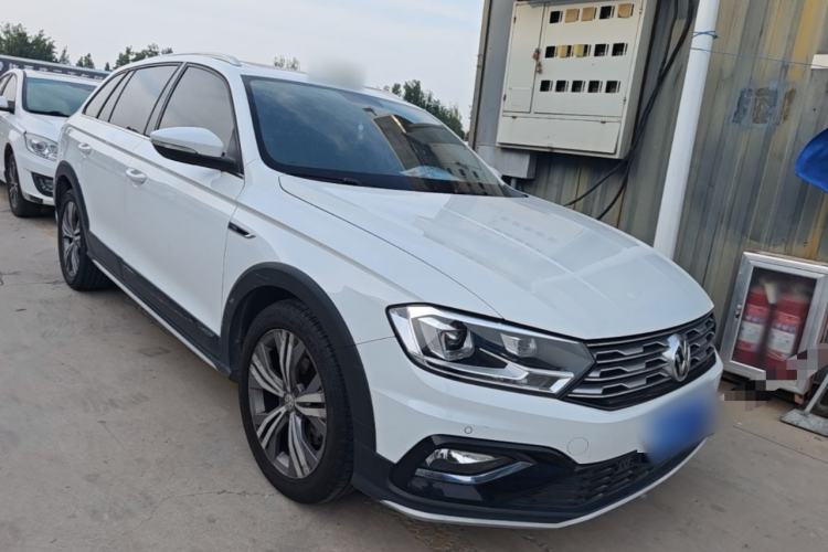 Used Volkswagen C-TREK 2018 230TSI DSG Luxury Version Exterior 1