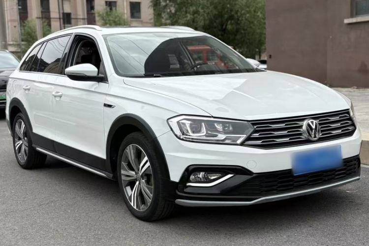 Used Volkswagen C-TREK 2018 1.5L Automatic Comfort Model Exterior 1