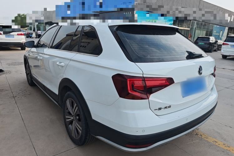 Used Volkswagen C-TREK 2018 230TSI DSG Luxury Version Exterior 2