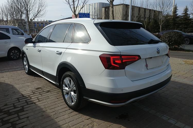 Used Volkswagen C-TREK 2018 1.5L Automatic Comfort Model Exterior 2