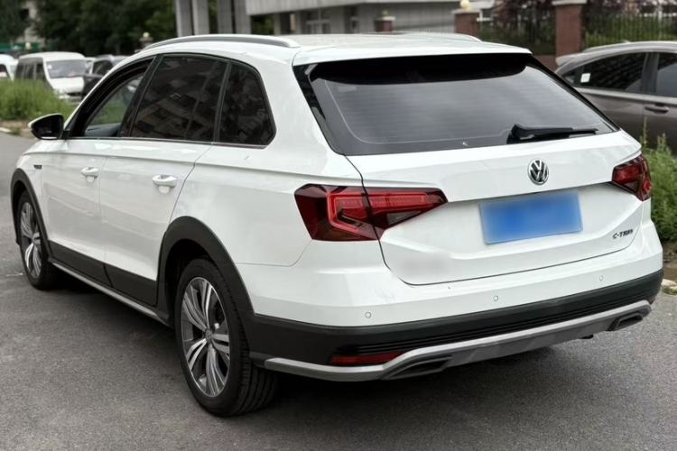 Used Volkswagen C-TREK 2018 1.5L Automatic Comfort Model Exterior 2
