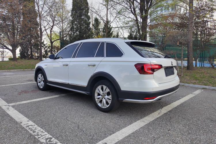 Used Volkswagen C-TREK 2018 1.5L Automatic Comfort Model Exterior 3