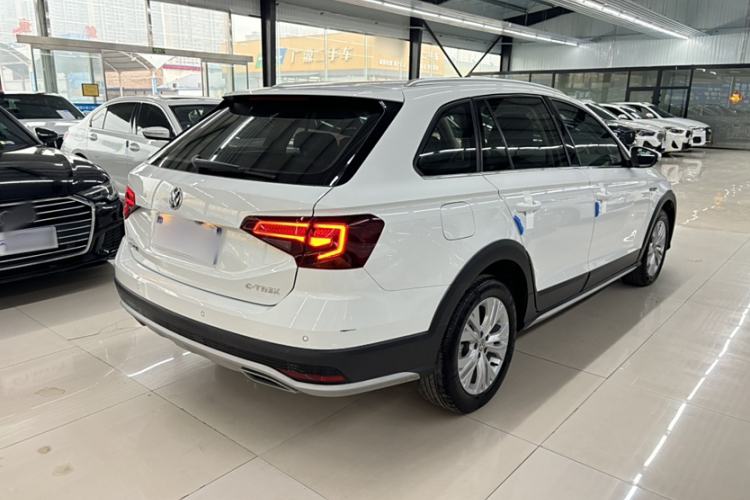Used Volkswagen C-TREK 2018 1.5L Automatic Comfort Model Exterior 4