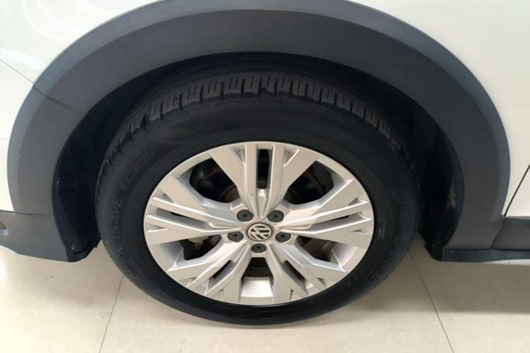 Used Volkswagen C-TREK 2018 1.5L Automatic Comfort Model Exterior 4