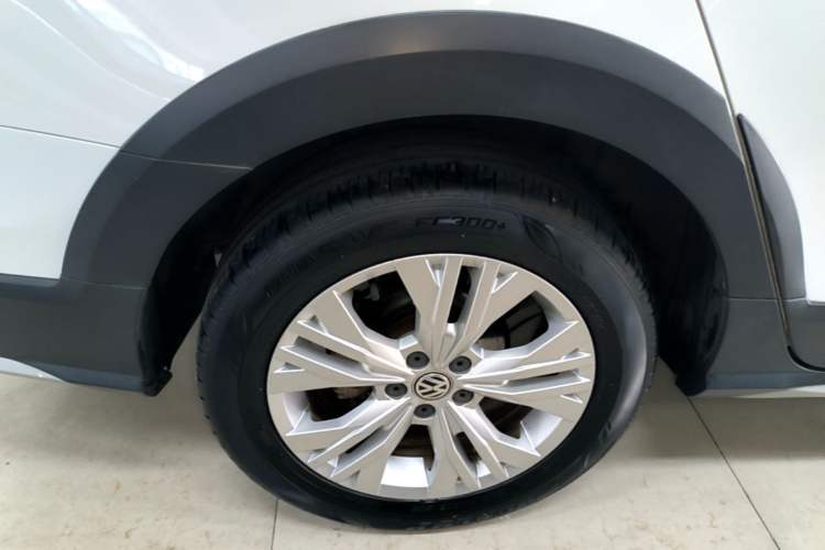 Used Volkswagen C-TREK 2018 1.5L Automatic Comfort Model Exterior 5