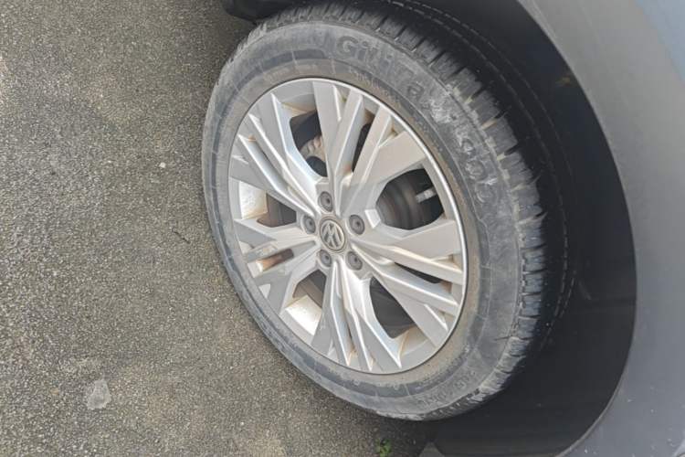 Used Volkswagen C-TREK 2018 230TSI DSG Comfort Model Exterior 5