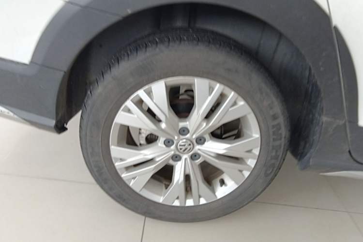 Used Volkswagen C-TREK 2018 1.5L Automatic Comfort Model Exterior 5