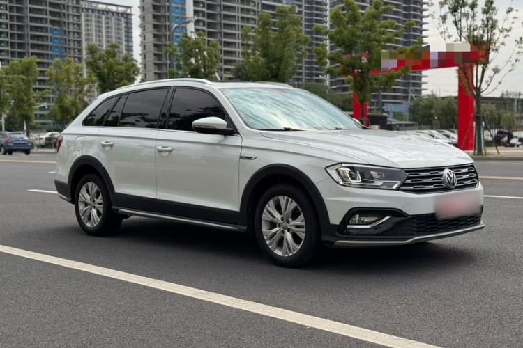 Used Volkswagen C-TREK 2018 1.5L Automatic Comfort Model Exterior 6