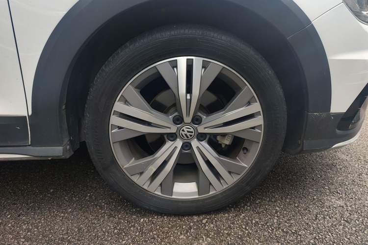 Used Volkswagen C-TREK 2018 1.5L Manual Comfort Model Exterior 7