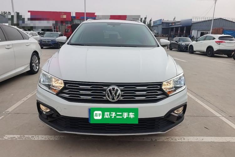 Used Volkswagen C-TREK 2018 1.5L Automatic Fashion Model Front