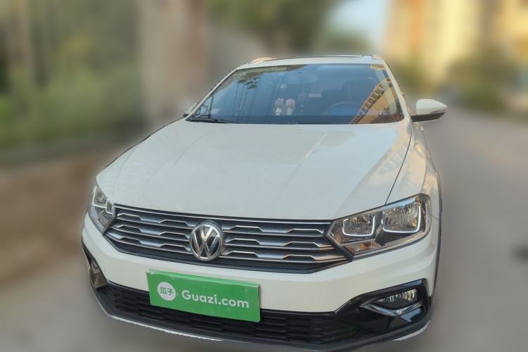 Used Volkswagen C-TREK 2018 230TSI DSG Comfort Model Front