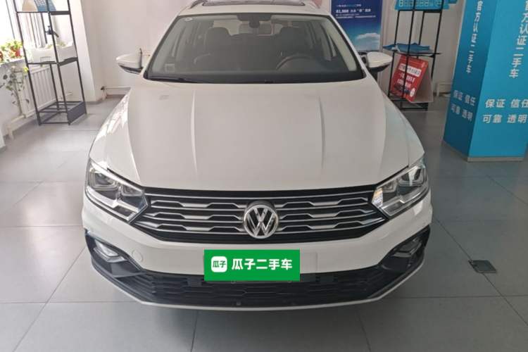 Used Volkswagen C-TREK 2018 230TSI DSG Luxury Version Front