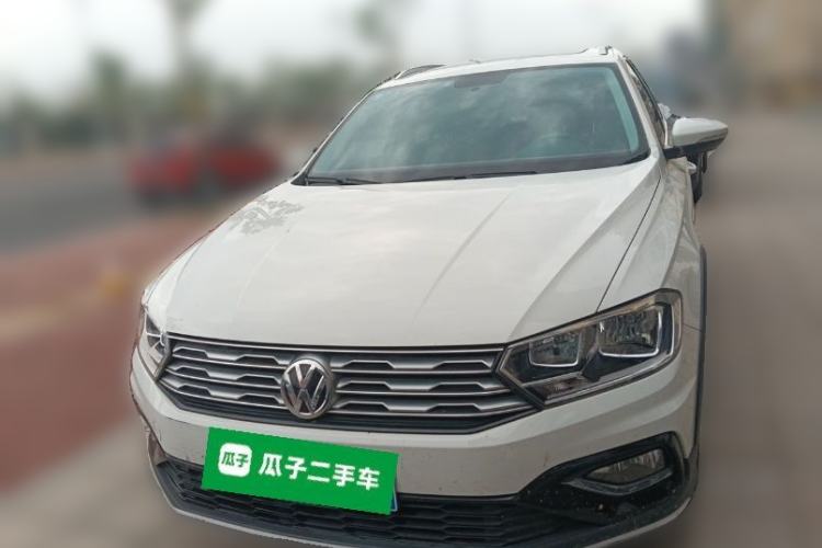 Used Volkswagen C-TREK 2018 1.5L Manual Comfort Model Front