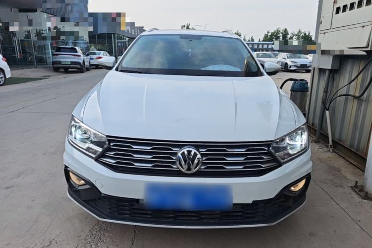 Used Volkswagen C-TREK 2018 230TSI DSG Luxury Version Front
