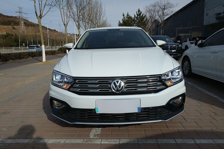 Used Volkswagen C-TREK 2018 1.5L Automatic Comfort Model Front
