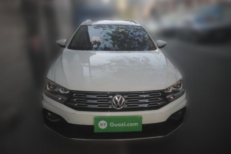 Used Volkswagen C-TREK 2018 230TSI Manual Comfort Version Front