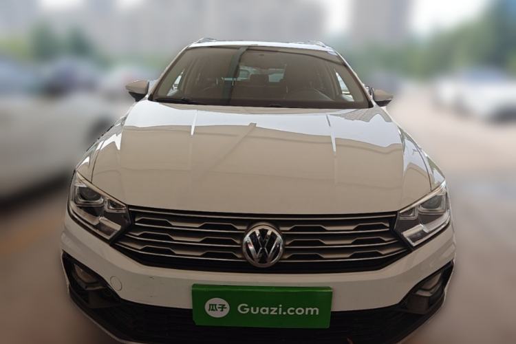 Used Volkswagen C-TREK 2018 1.5L Automatic Comfort Model Front